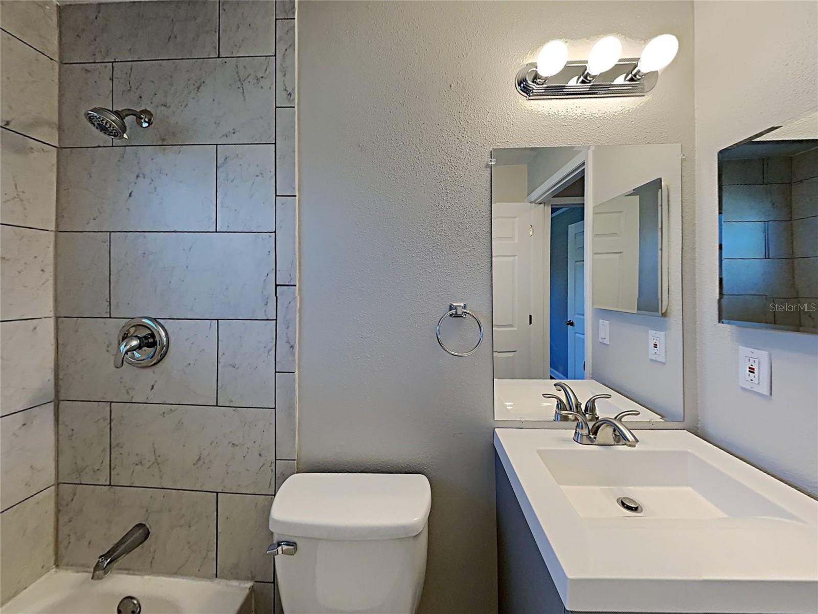 PINE TR AT SUMMERFIELD UNIT - Residential