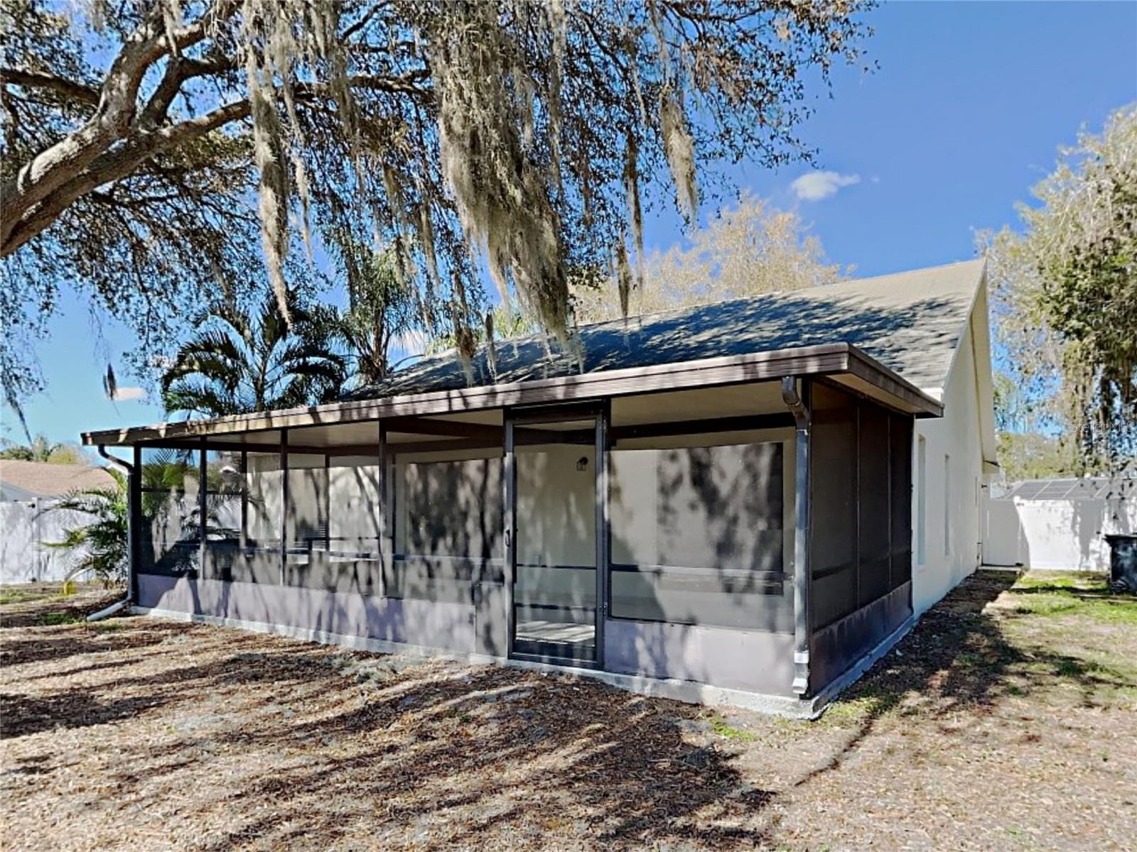 PINE TR AT SUMMERFIELD UNIT - Residential