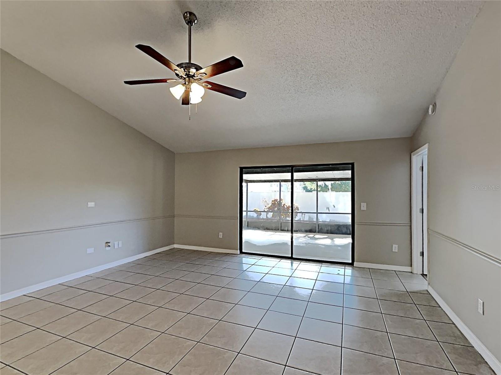 PINE TR AT SUMMERFIELD UNIT - Residential