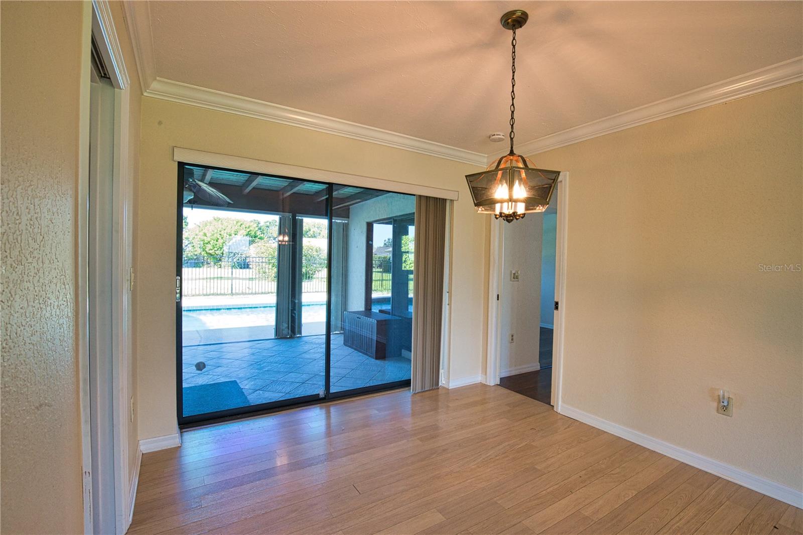 JACARANDA COUNTRY CLUB WEST VILLAGE - Residential