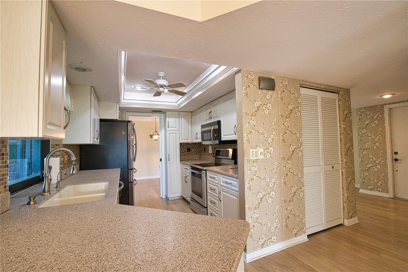 JACARANDA COUNTRY CLUB WEST VILLAGE - Residential