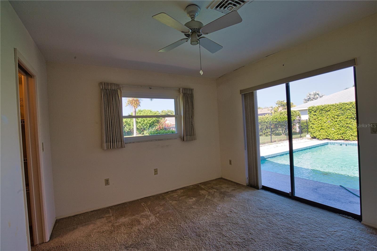 JACARANDA COUNTRY CLUB WEST VILLAGE - Residential