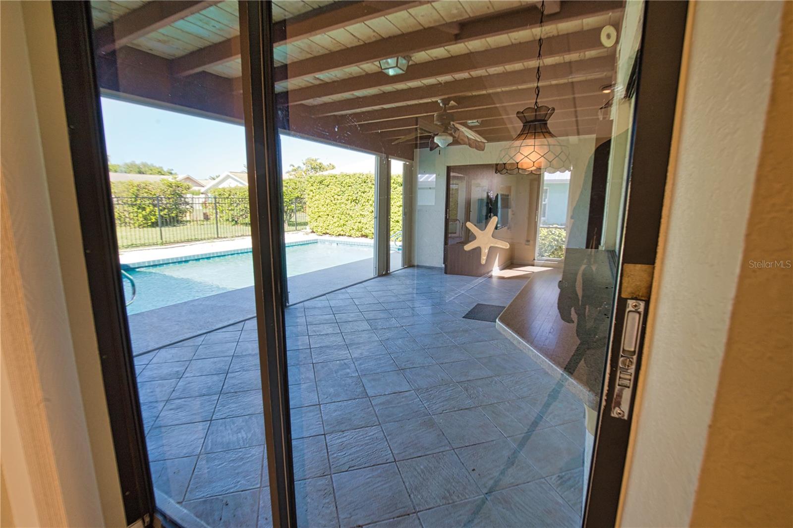 JACARANDA COUNTRY CLUB WEST VILLAGE - Residential
