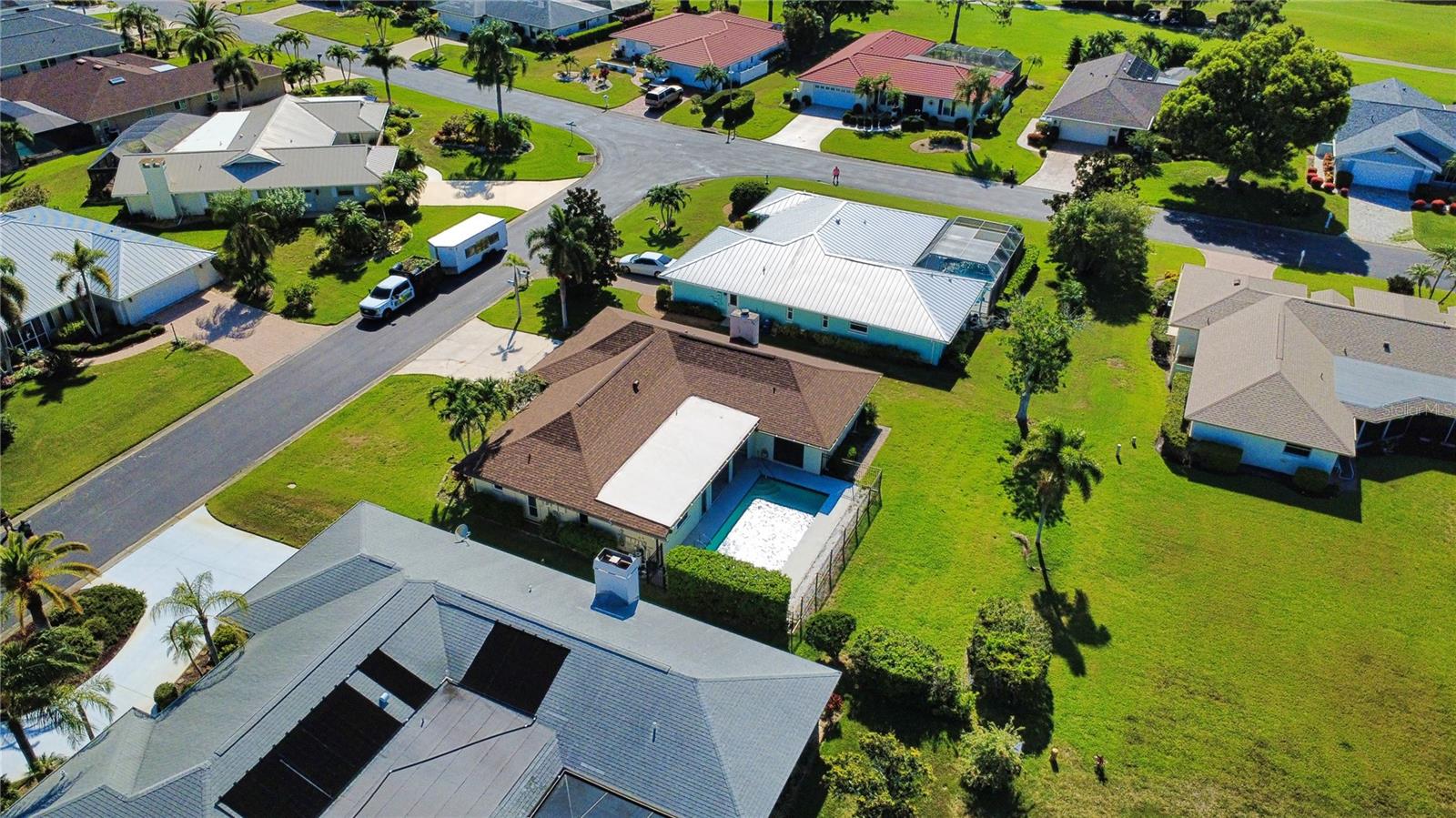 JACARANDA COUNTRY CLUB WEST VILLAGE - Residential