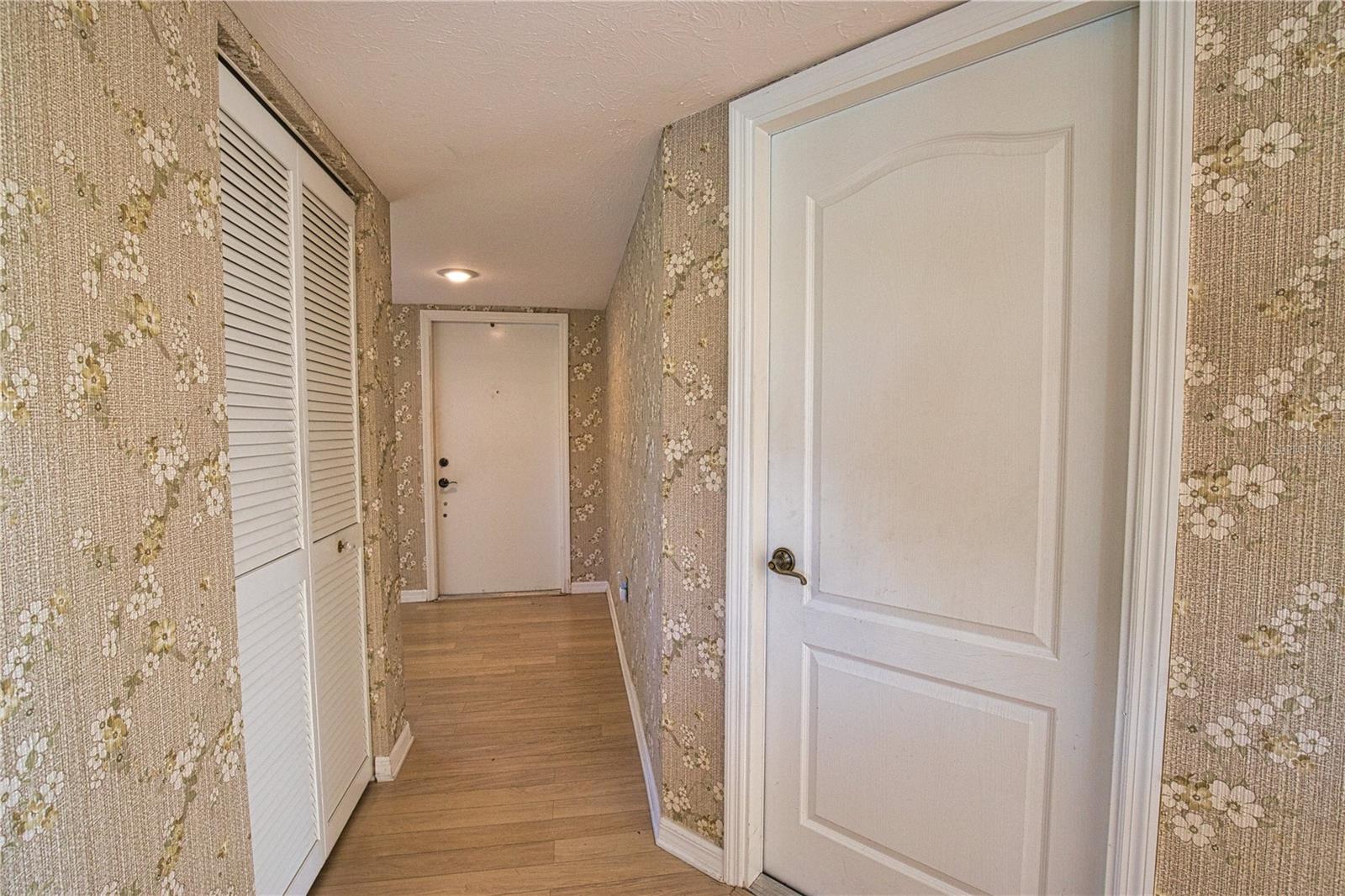 JACARANDA COUNTRY CLUB WEST VILLAGE - Residential