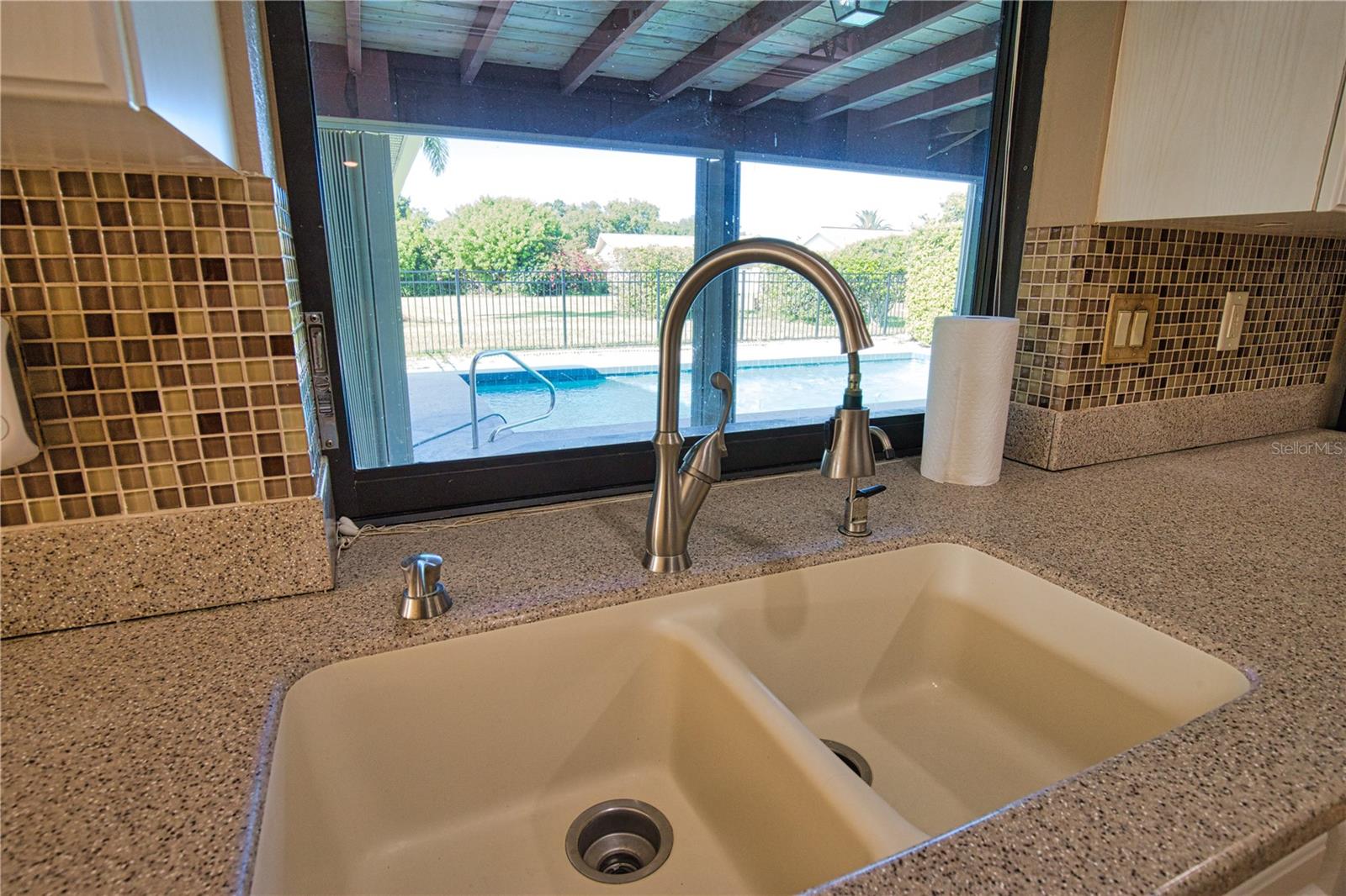 JACARANDA COUNTRY CLUB WEST VILLAGE - Residential