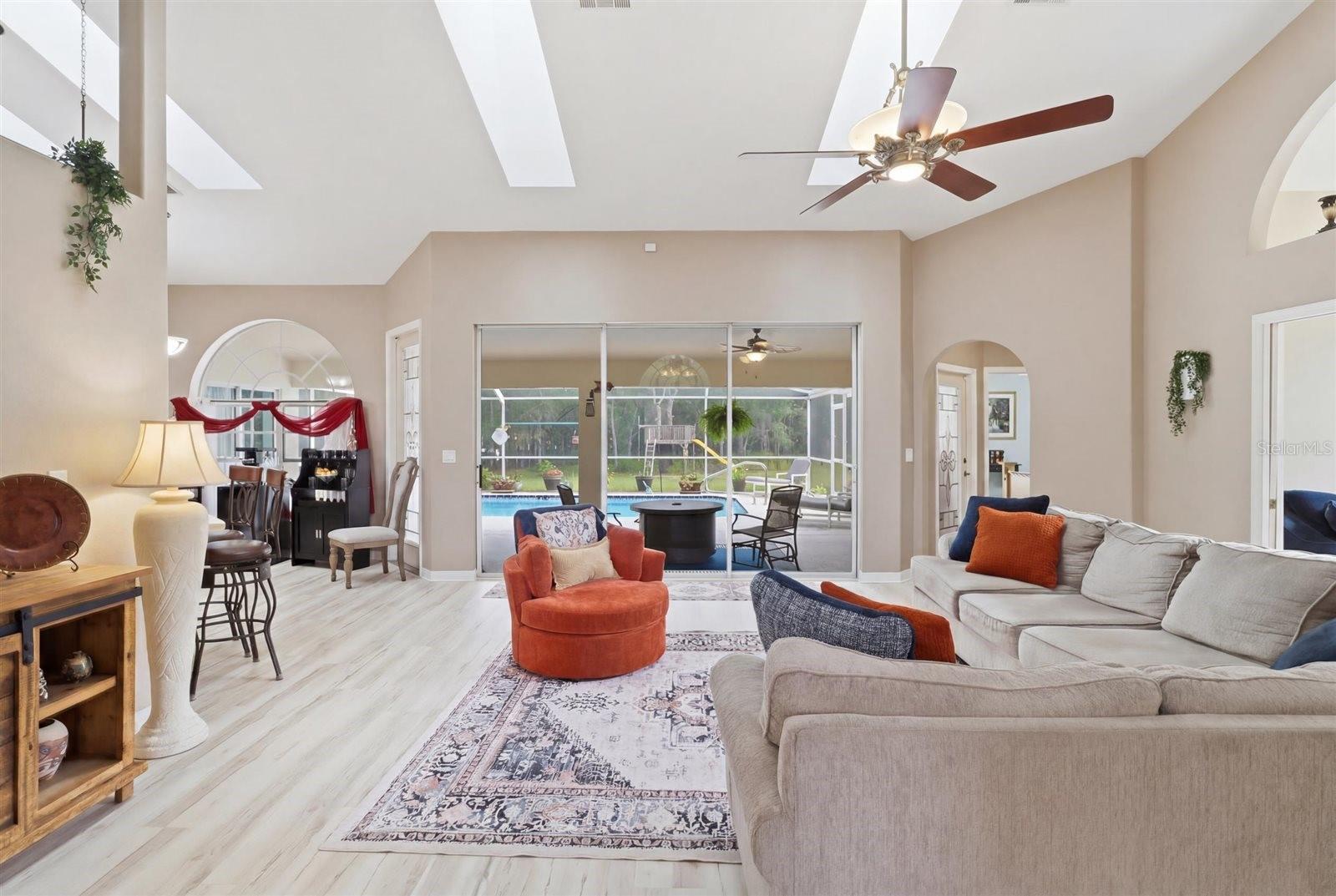 QUAIL RUN - Residential