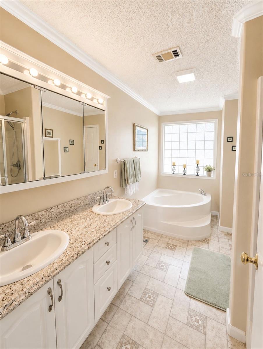 LAKE WEIR HEIGHTS - Residential