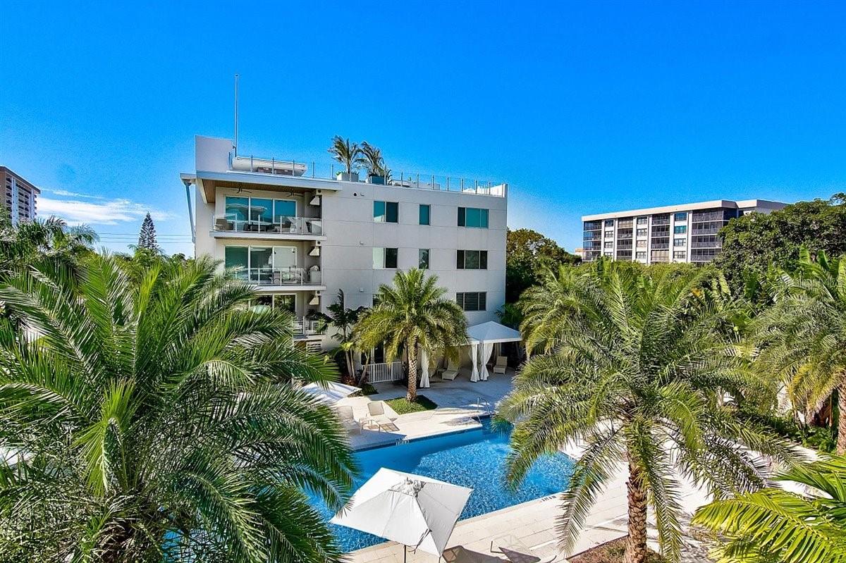 PARK RESIDENCES OF LIDO KEY - Residential
