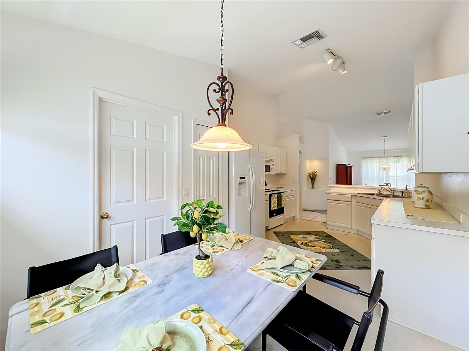 HERITAGE PLACE - Residential
