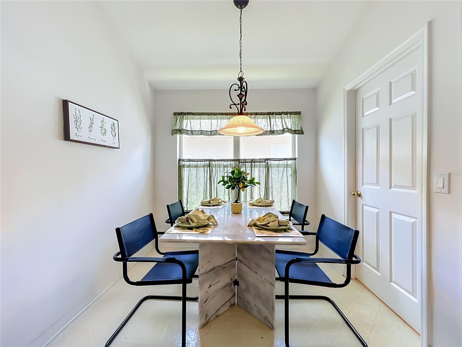 HERITAGE PLACE - Residential