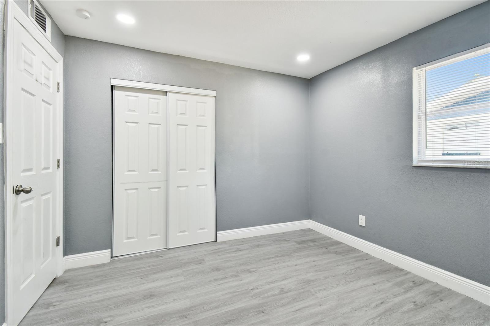 BROWN ACRES - Residential