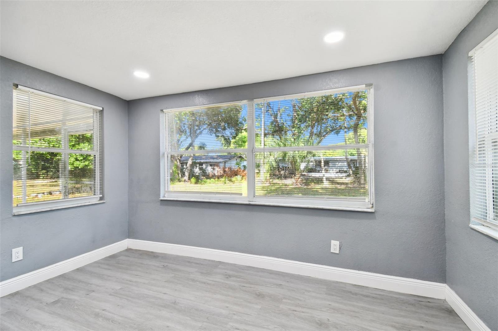 BROWN ACRES - Residential