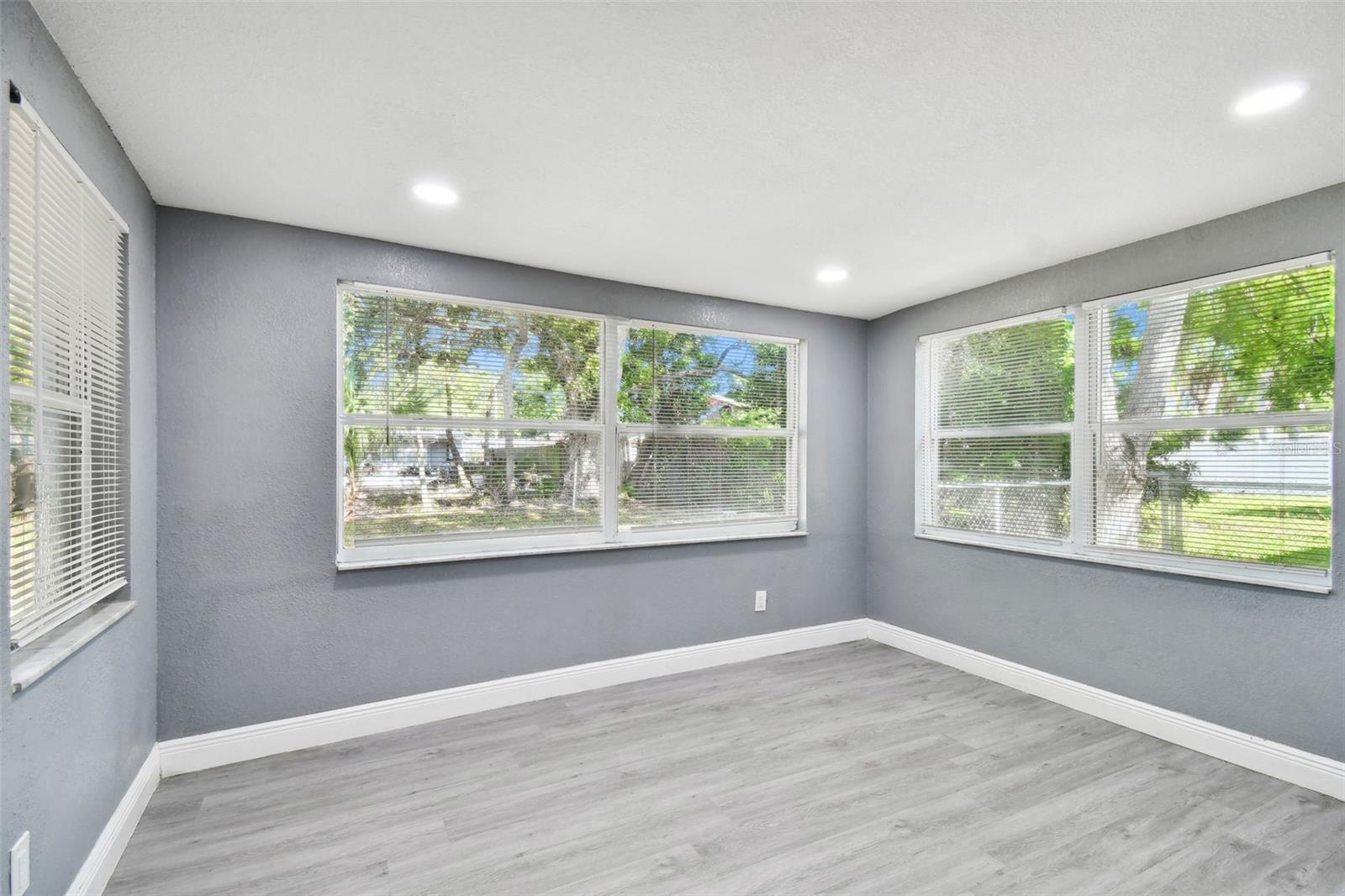 BROWN ACRES - Residential