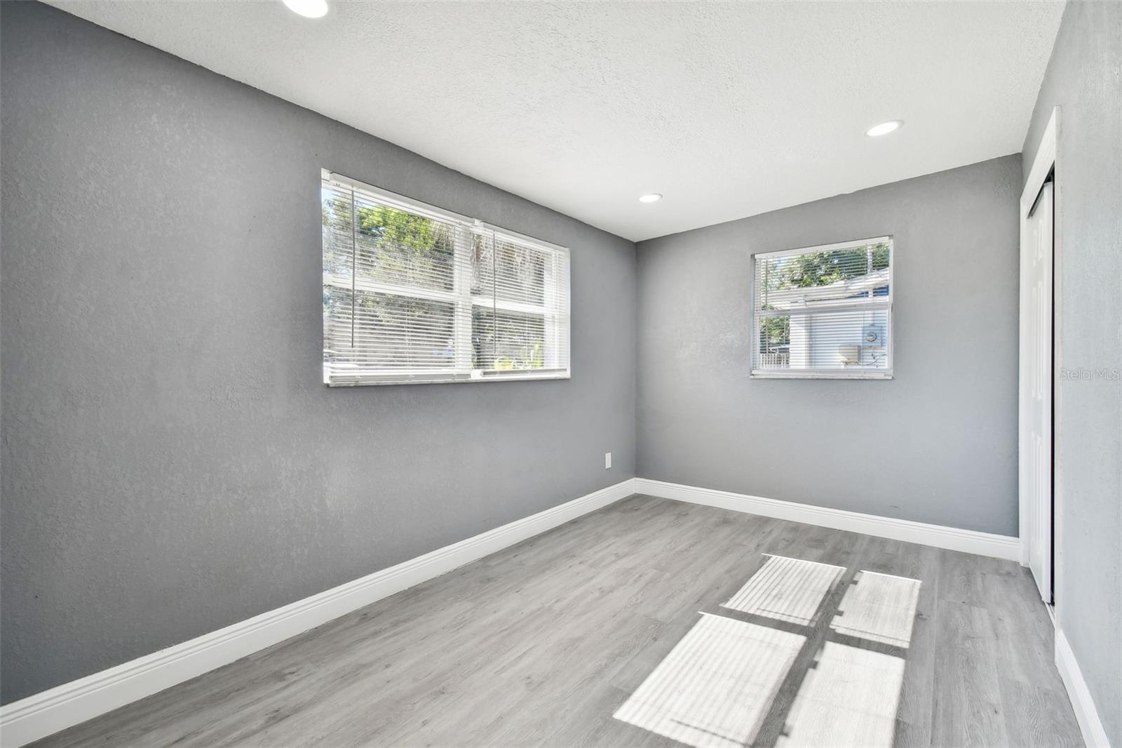 BROWN ACRES - Residential