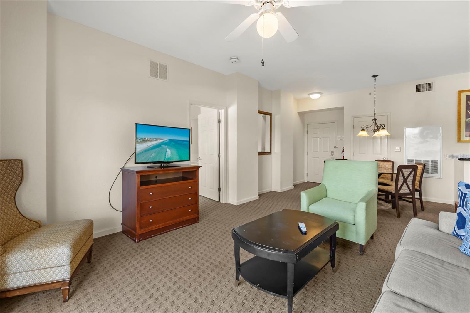 LAKE BUENA VISTA RESIDENCE VILLAGE I - Residential
