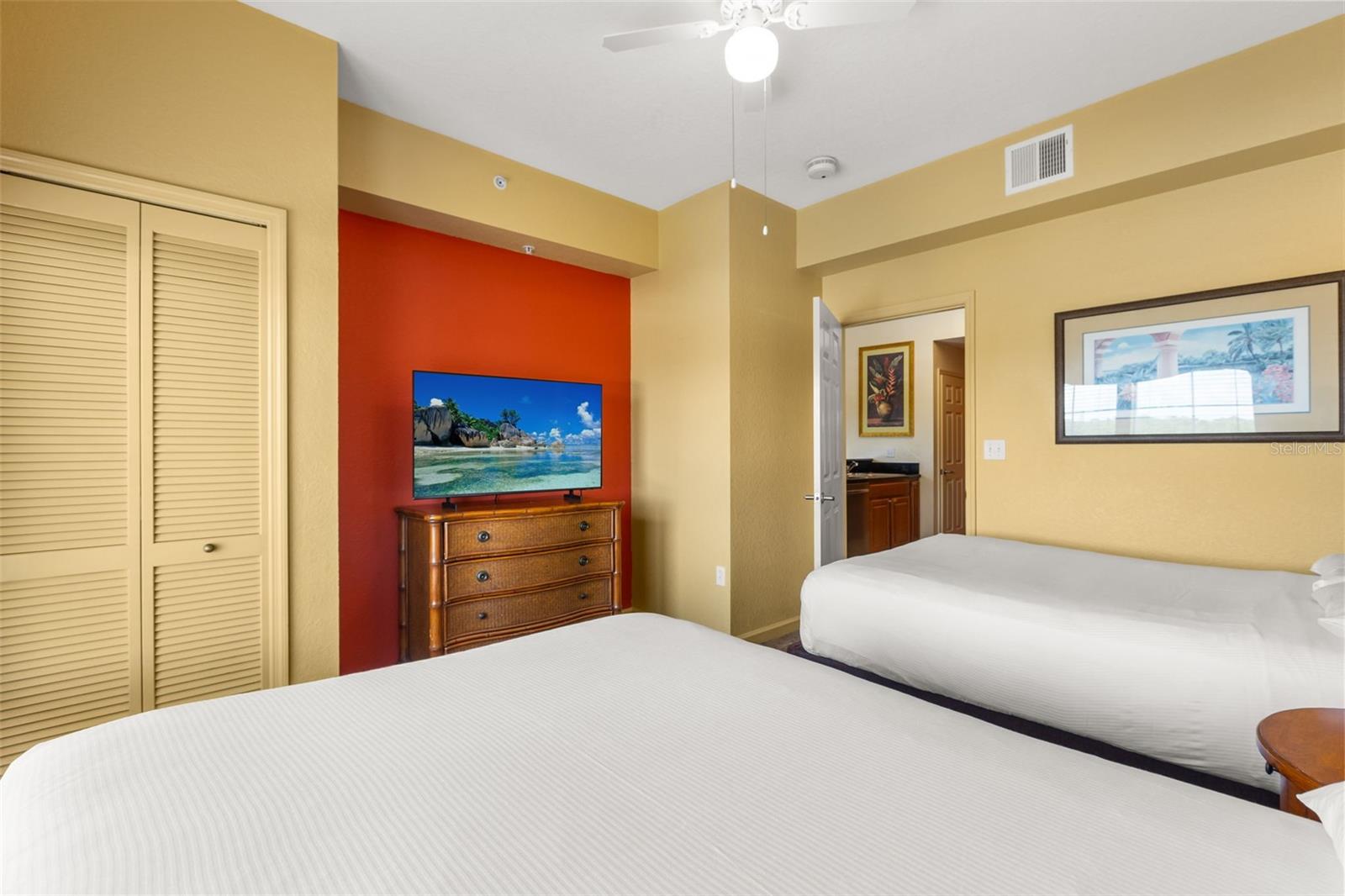 LAKE BUENA VISTA RESIDENCE VILLAGE I - Residential