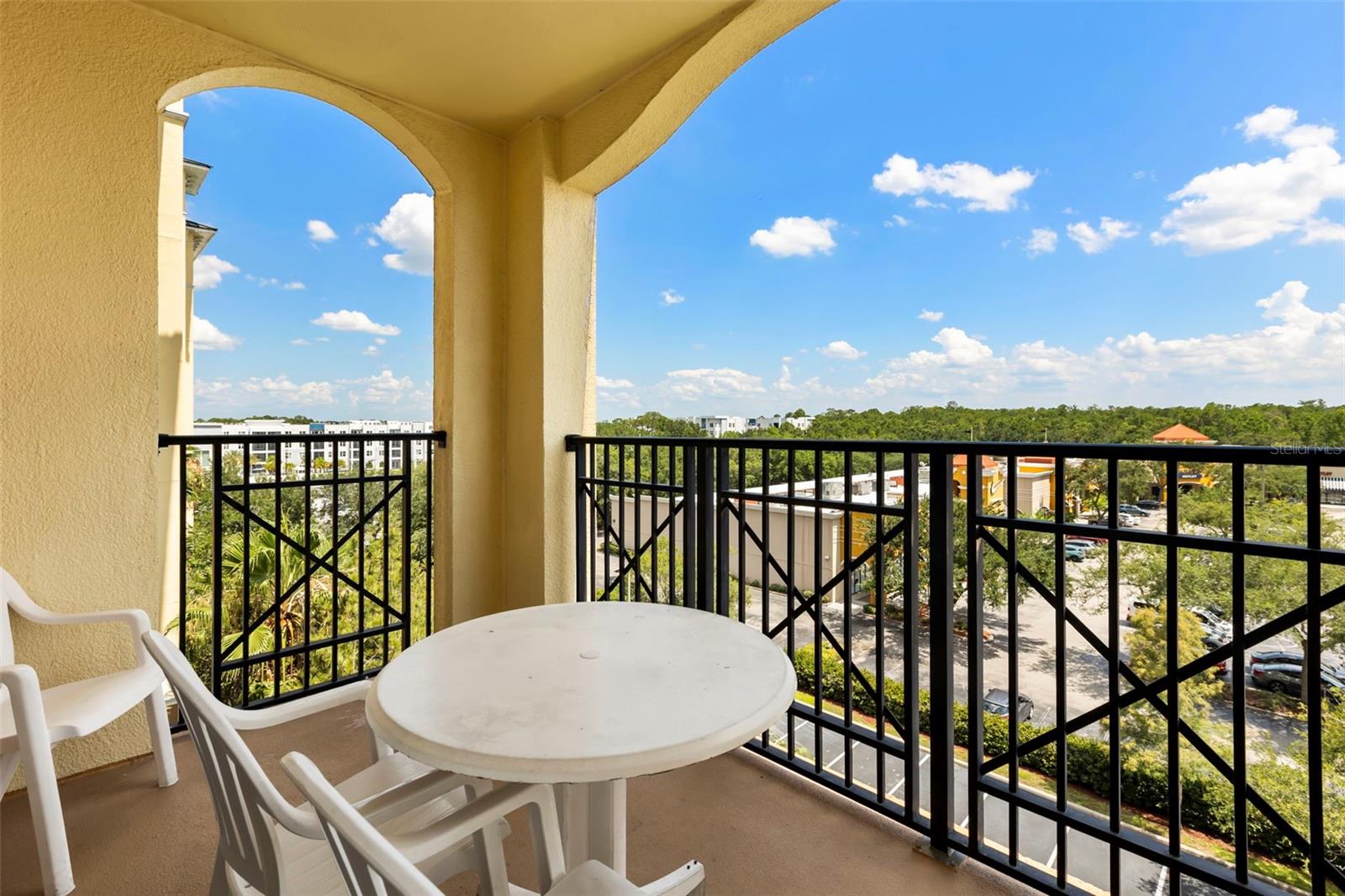 LAKE BUENA VISTA RESIDENCE VILLAGE I - Residential