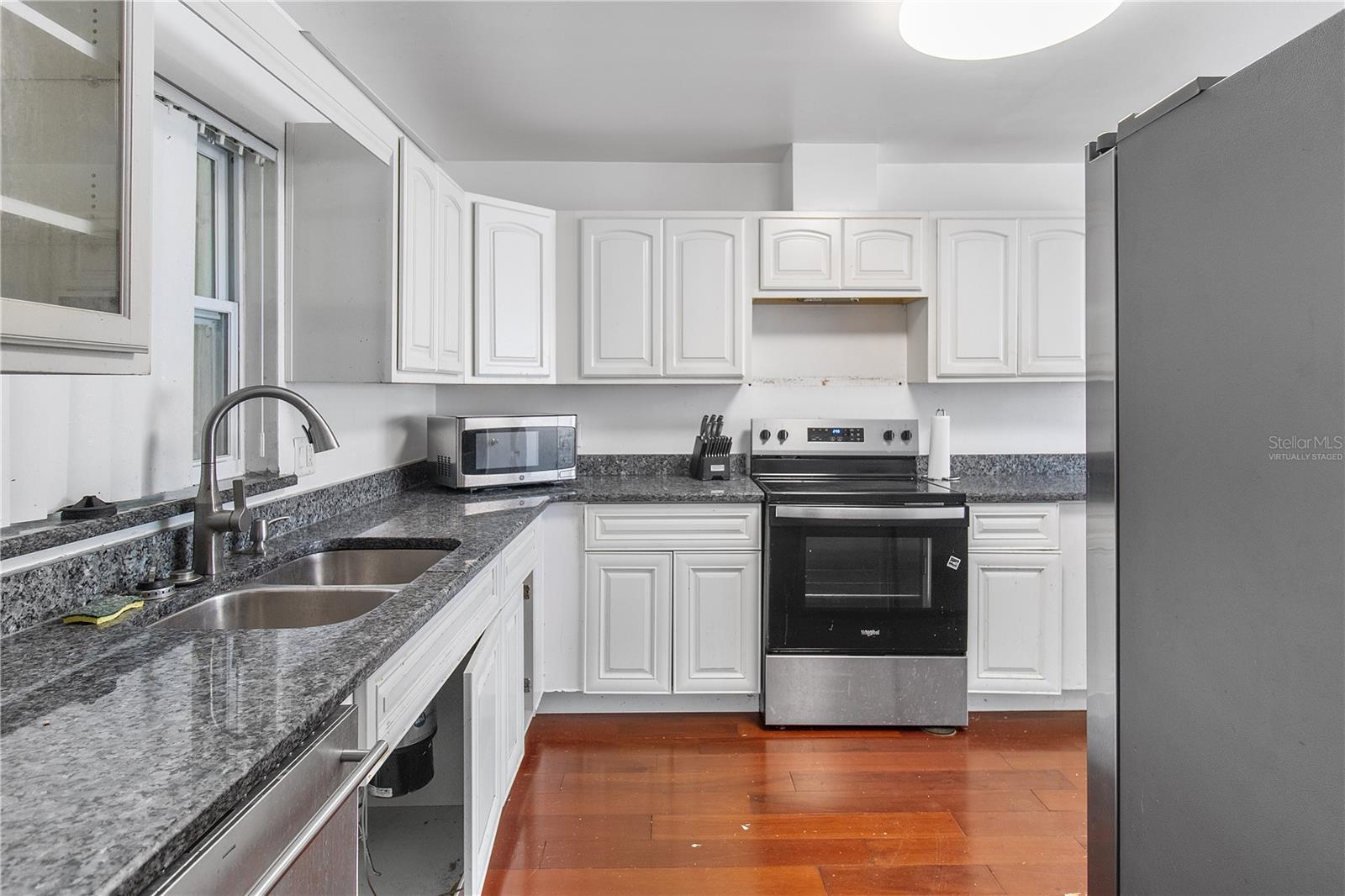 BEL AIRE WOODS SECOND ADD - Residential