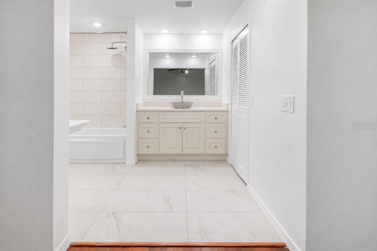BEL AIRE WOODS SECOND ADD - Residential