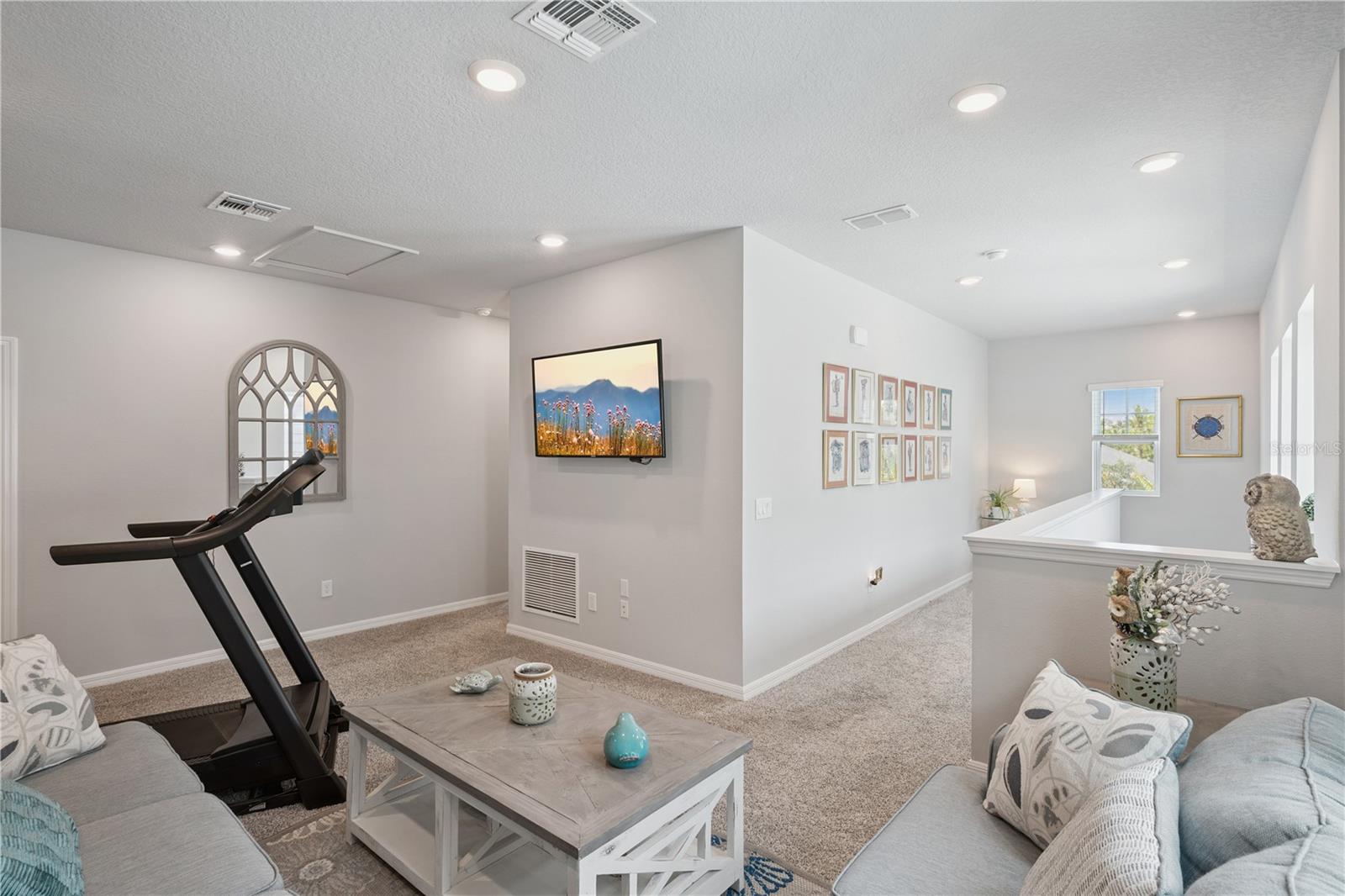 FLORA GARDENS - Residential