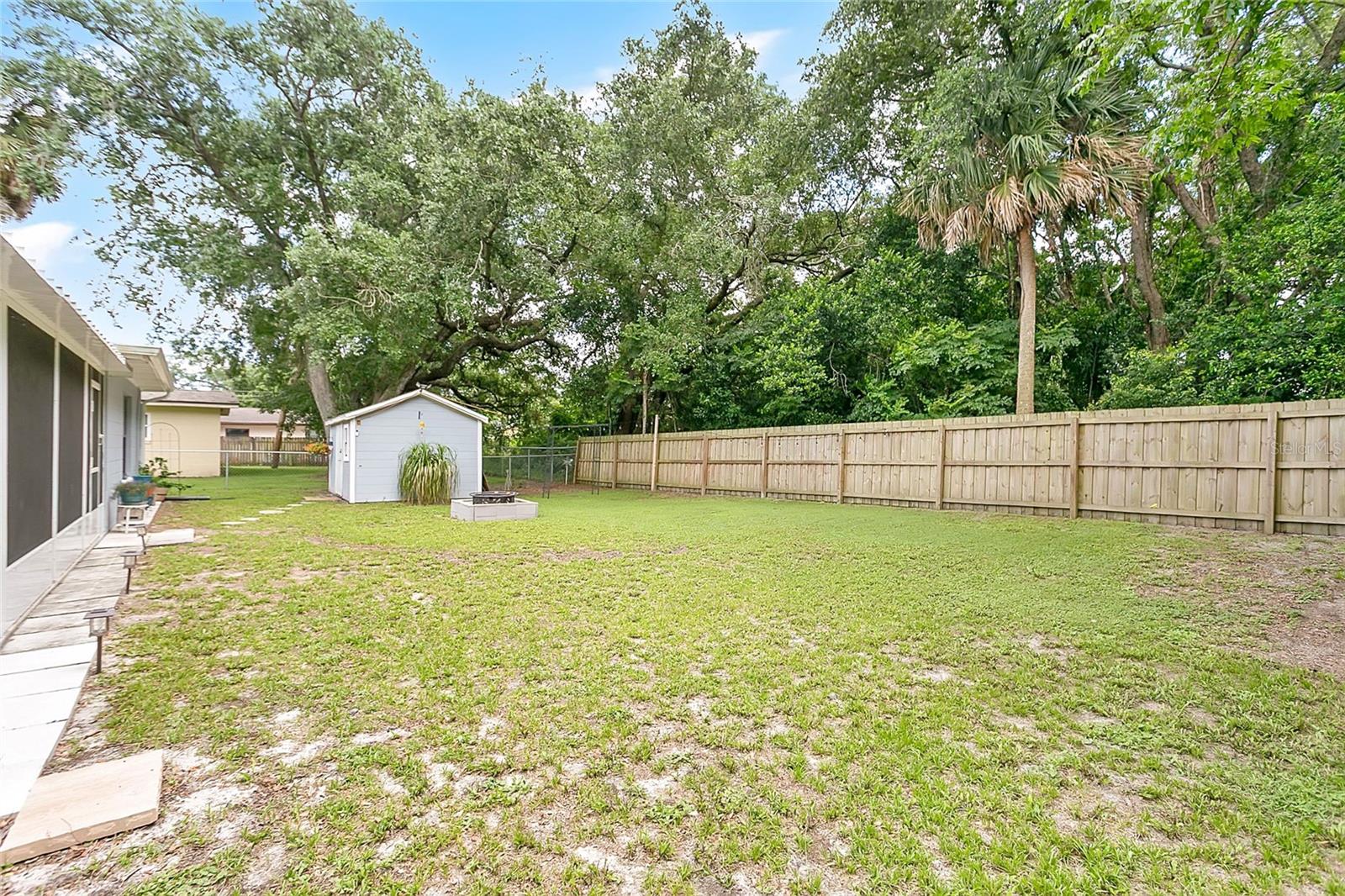 WHITE ACRES SUB - Residential