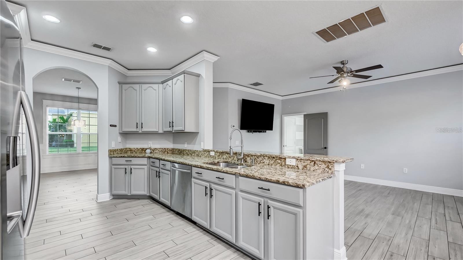 SPRINGLAKE VILLAGE PH 5B - Residential Lease