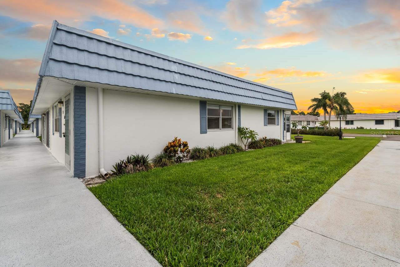 ANDOVER B CONDO - Residential