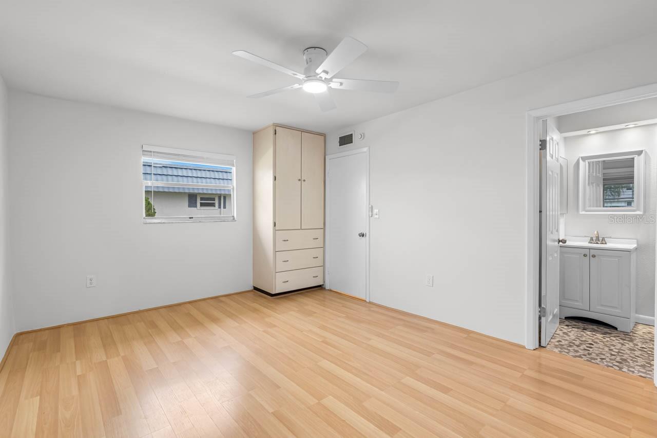 ANDOVER B CONDO - Residential
