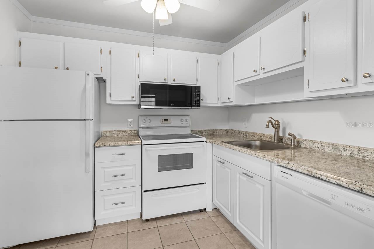 ANDOVER B CONDO - Residential