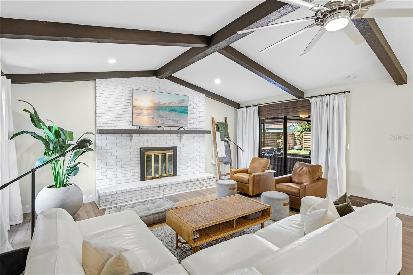 THE CROSSINGS - Residential