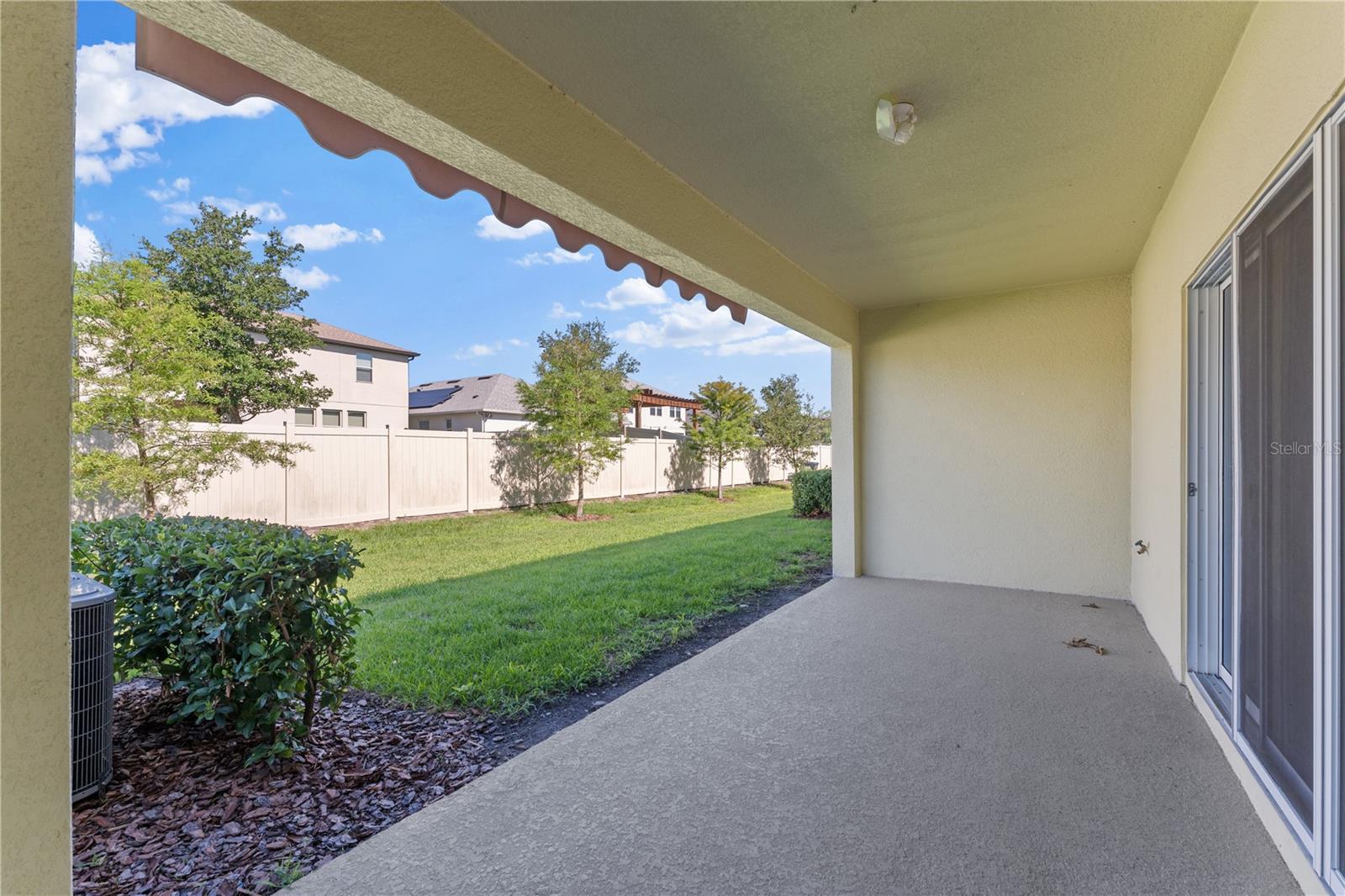 SOUTH CREEK - Residential Lease