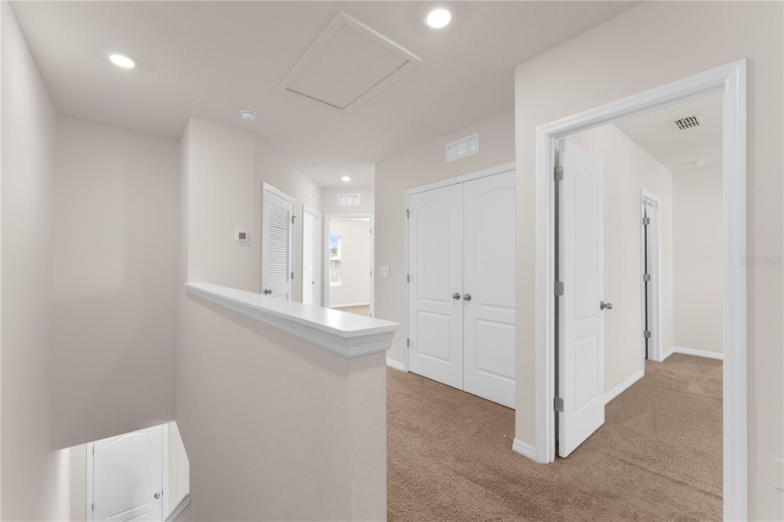 SOUTH CREEK - Residential Lease