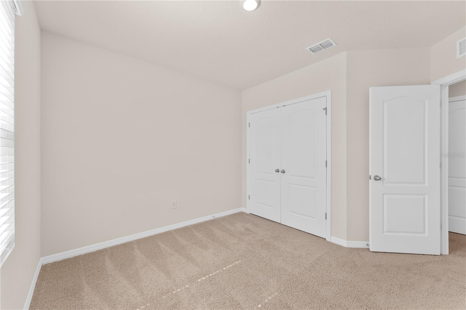 SOUTH CREEK - Residential Lease