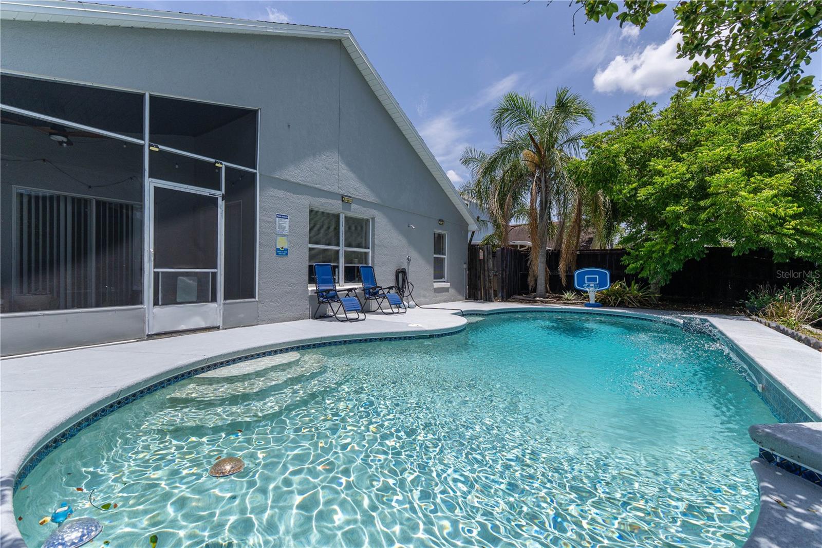 WINFIELD - Residential