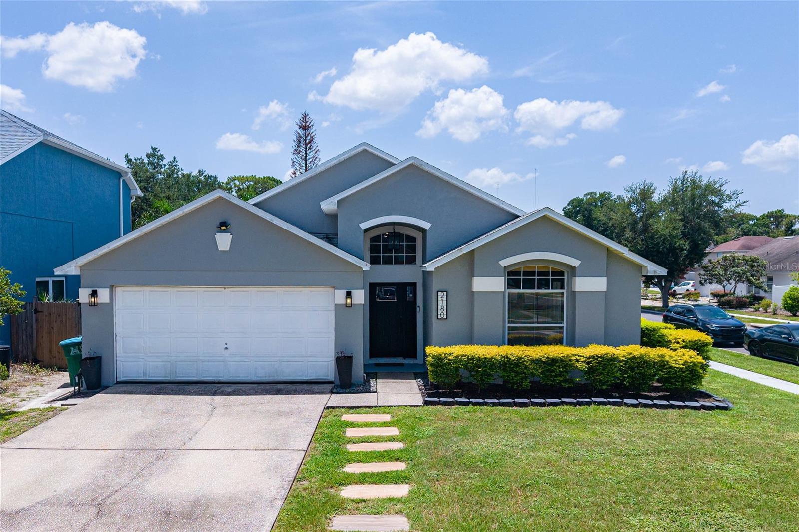 WINFIELD - Residential