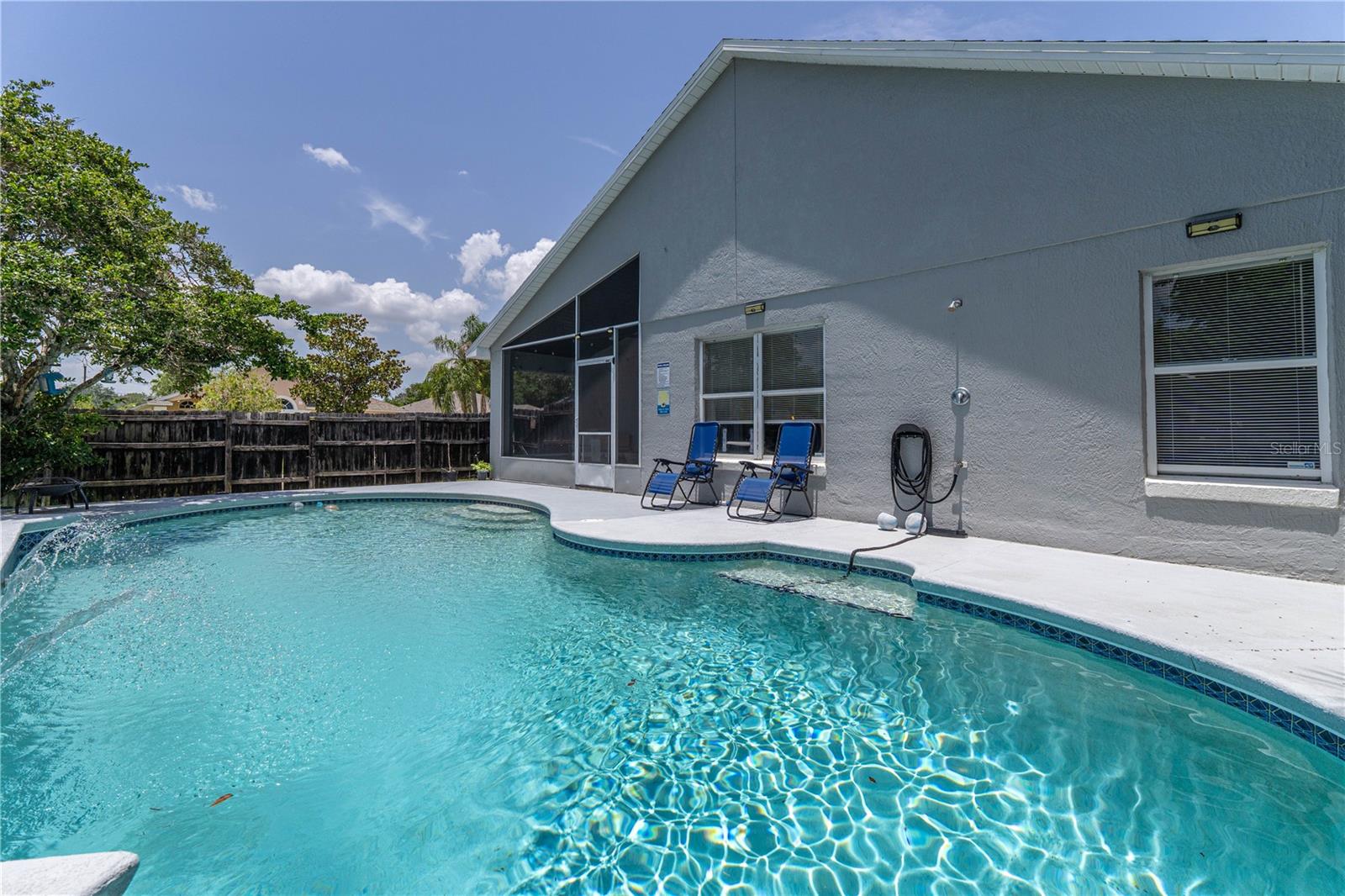 WINFIELD - Residential