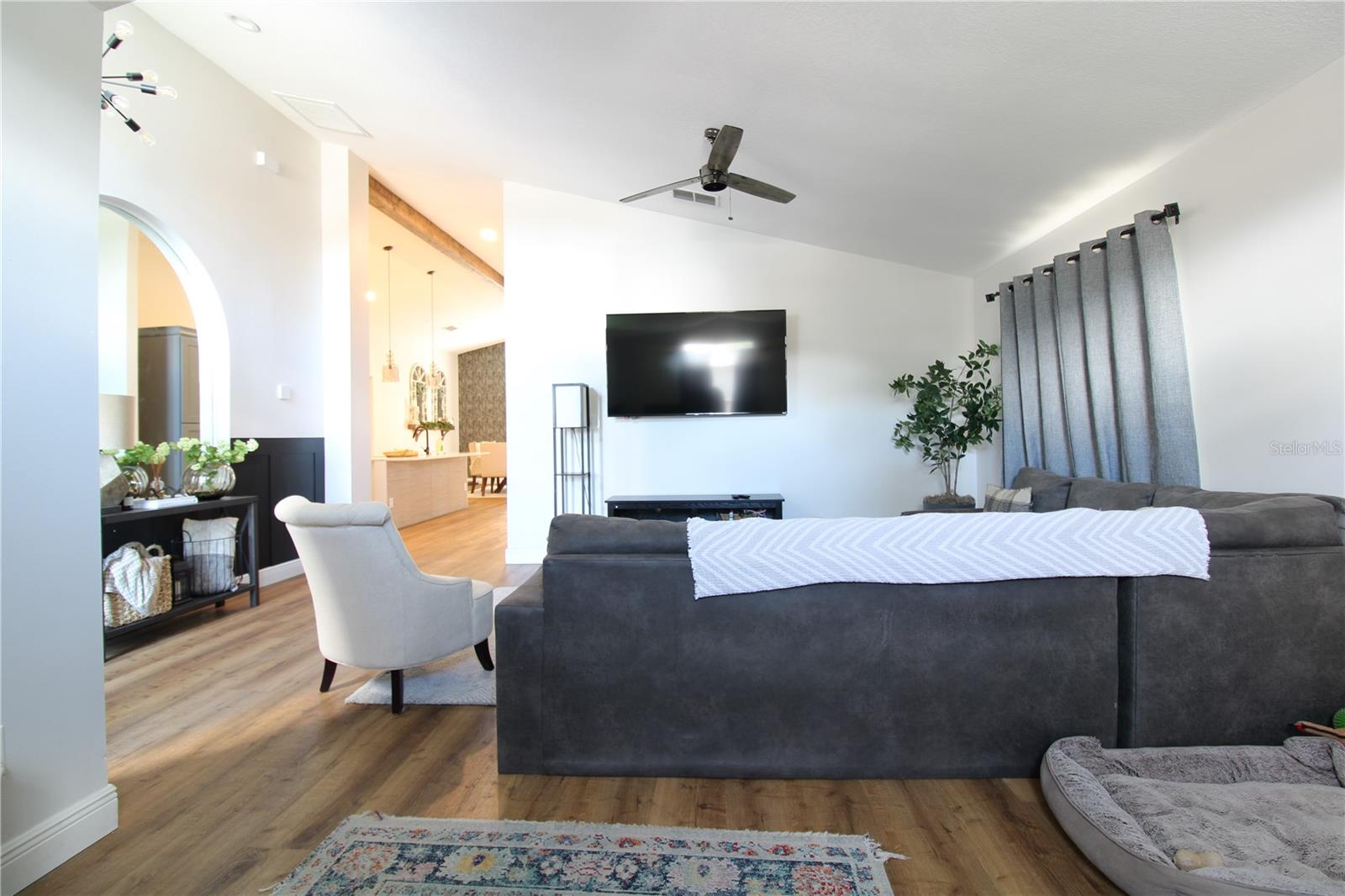 WINFIELD - Residential