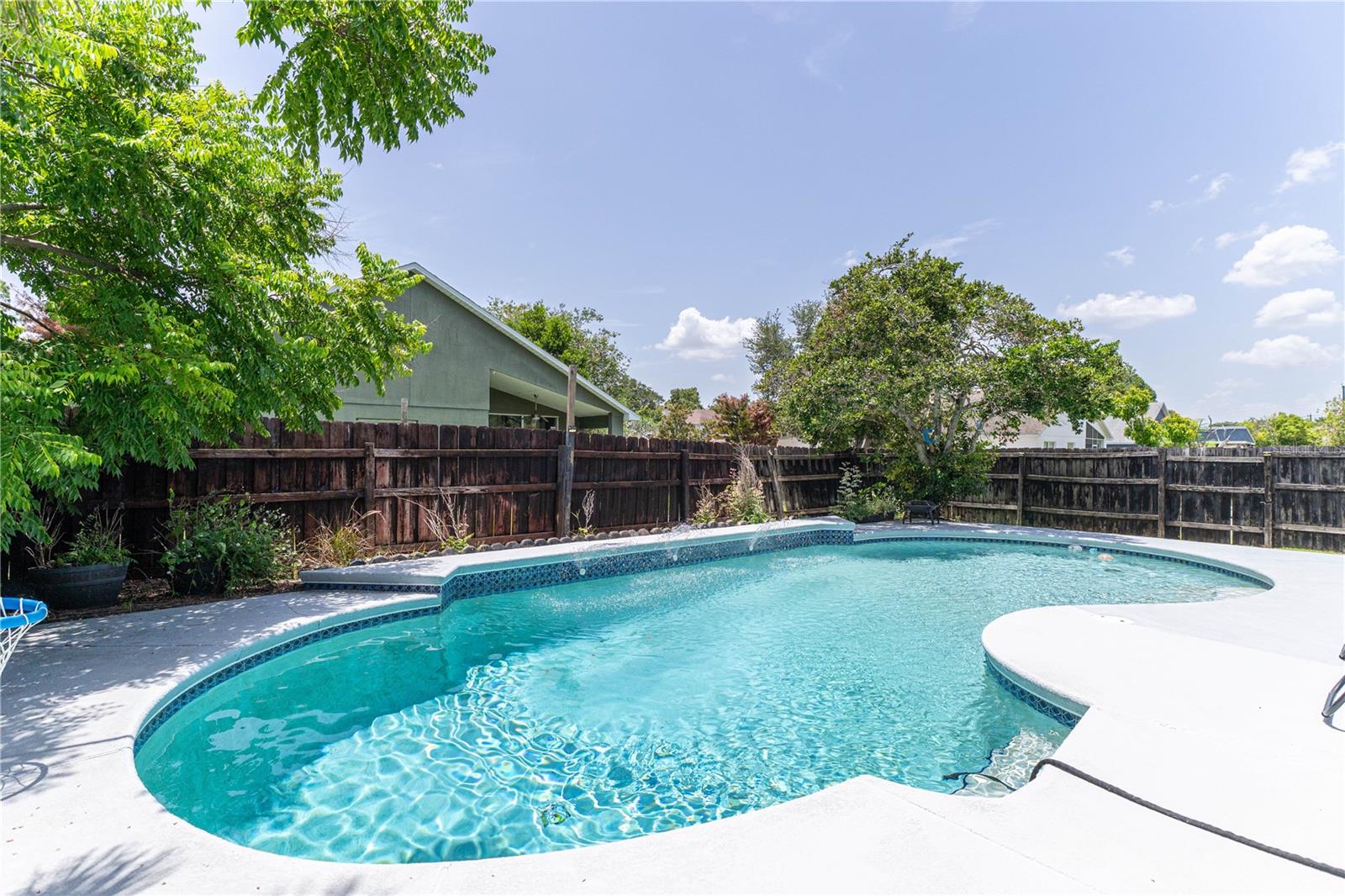 WINFIELD - Residential