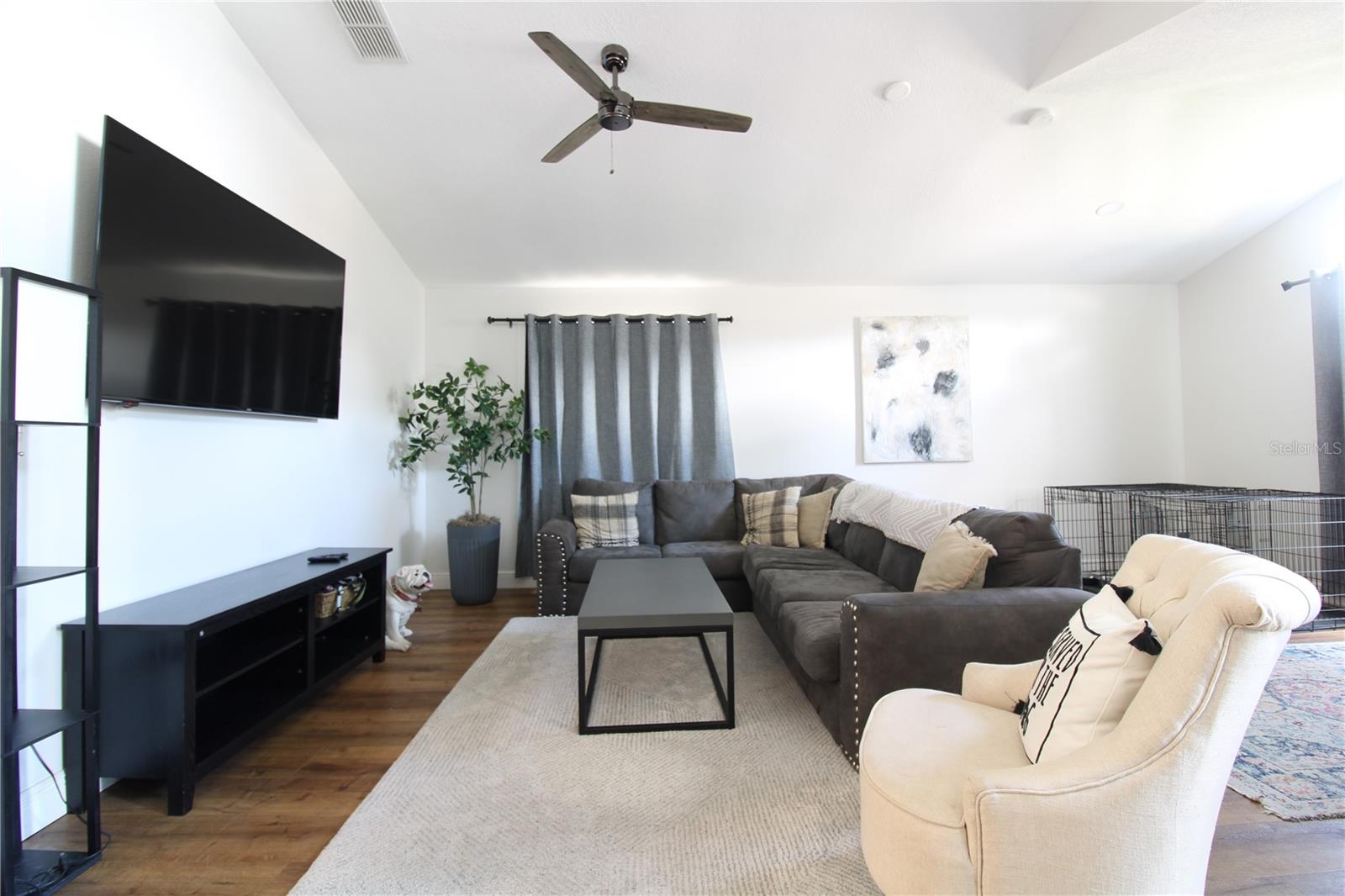 WINFIELD - Residential