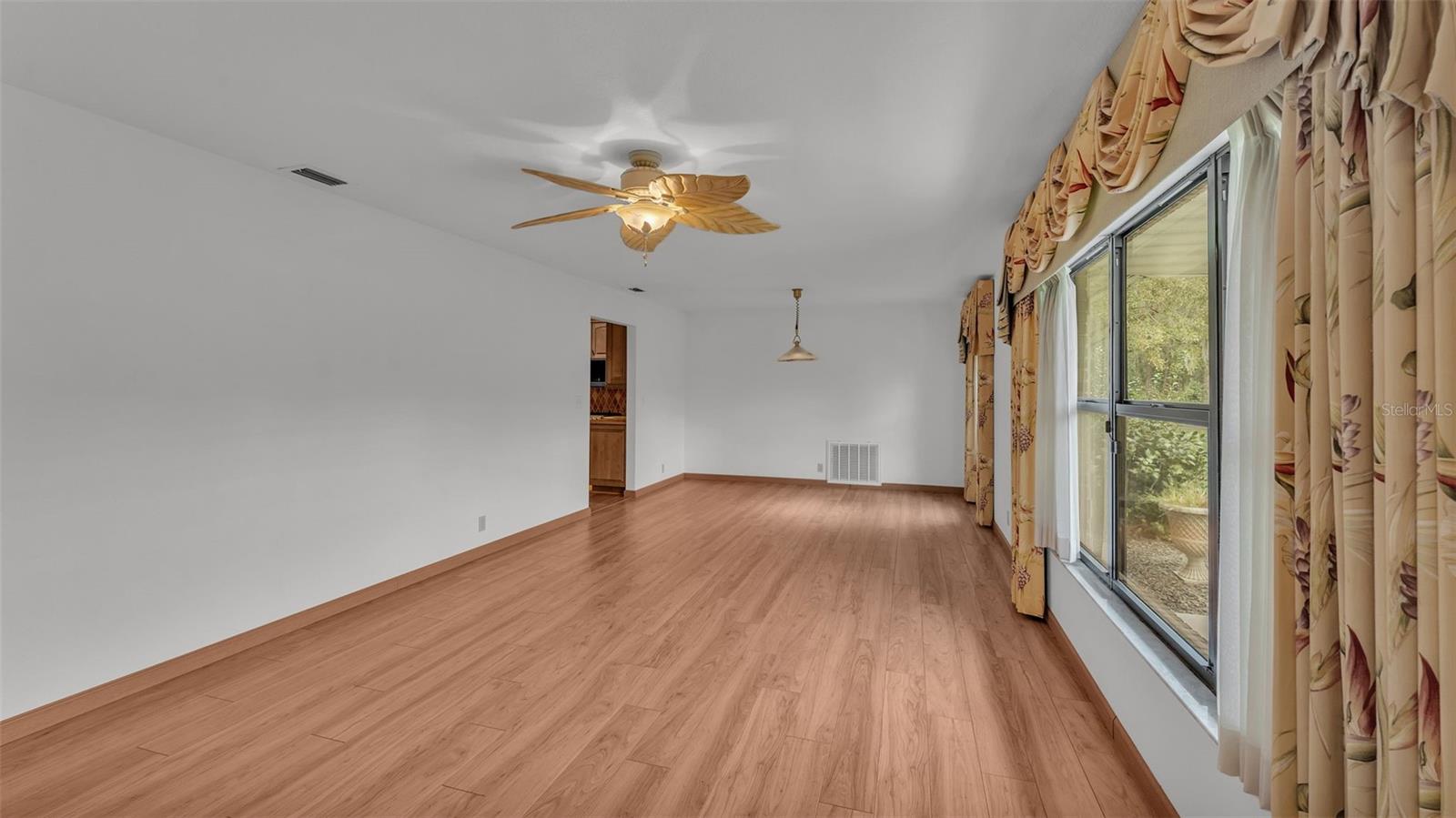 PINEGLEN TRACT 3 - Residential