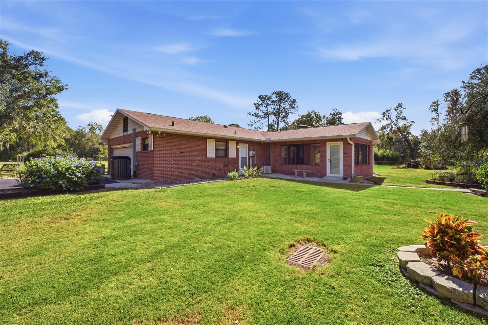 PINEGLEN TRACT 3 - Residential