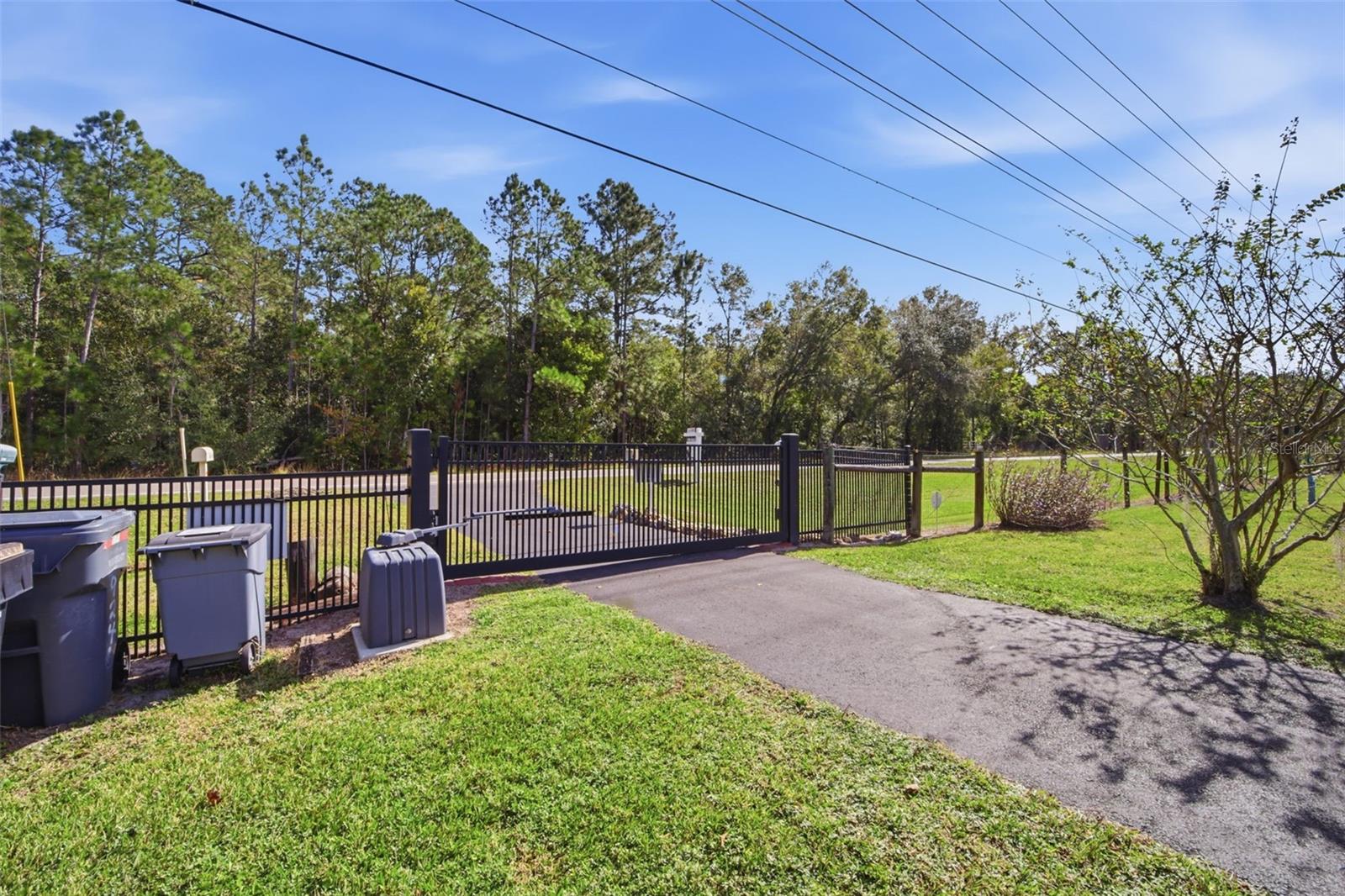 PINEGLEN TRACT 3 - Residential
