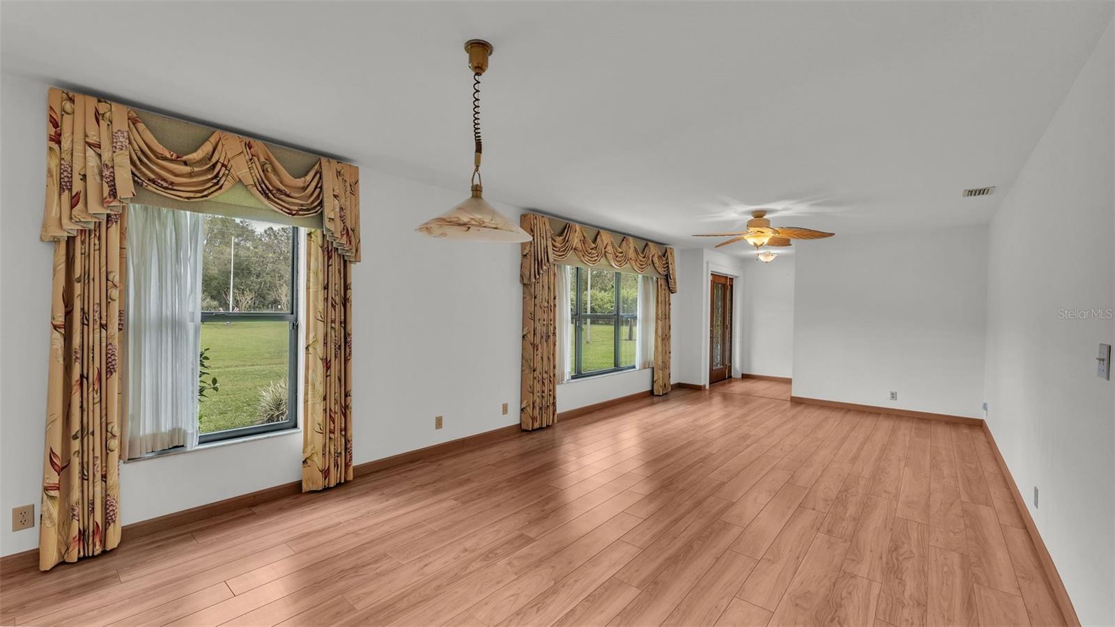 PINEGLEN TRACT 3 - Residential
