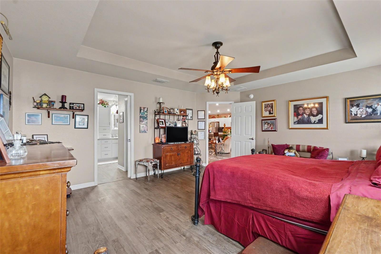 RIDGEWOOD - Residential