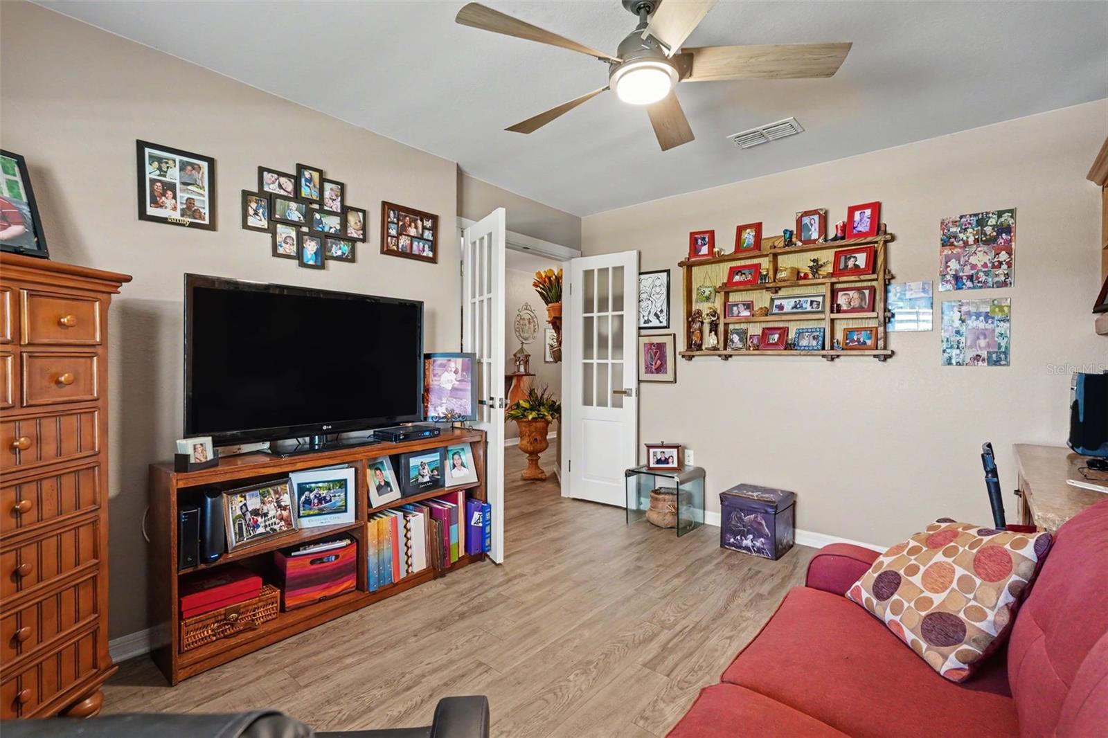 RIDGEWOOD - Residential