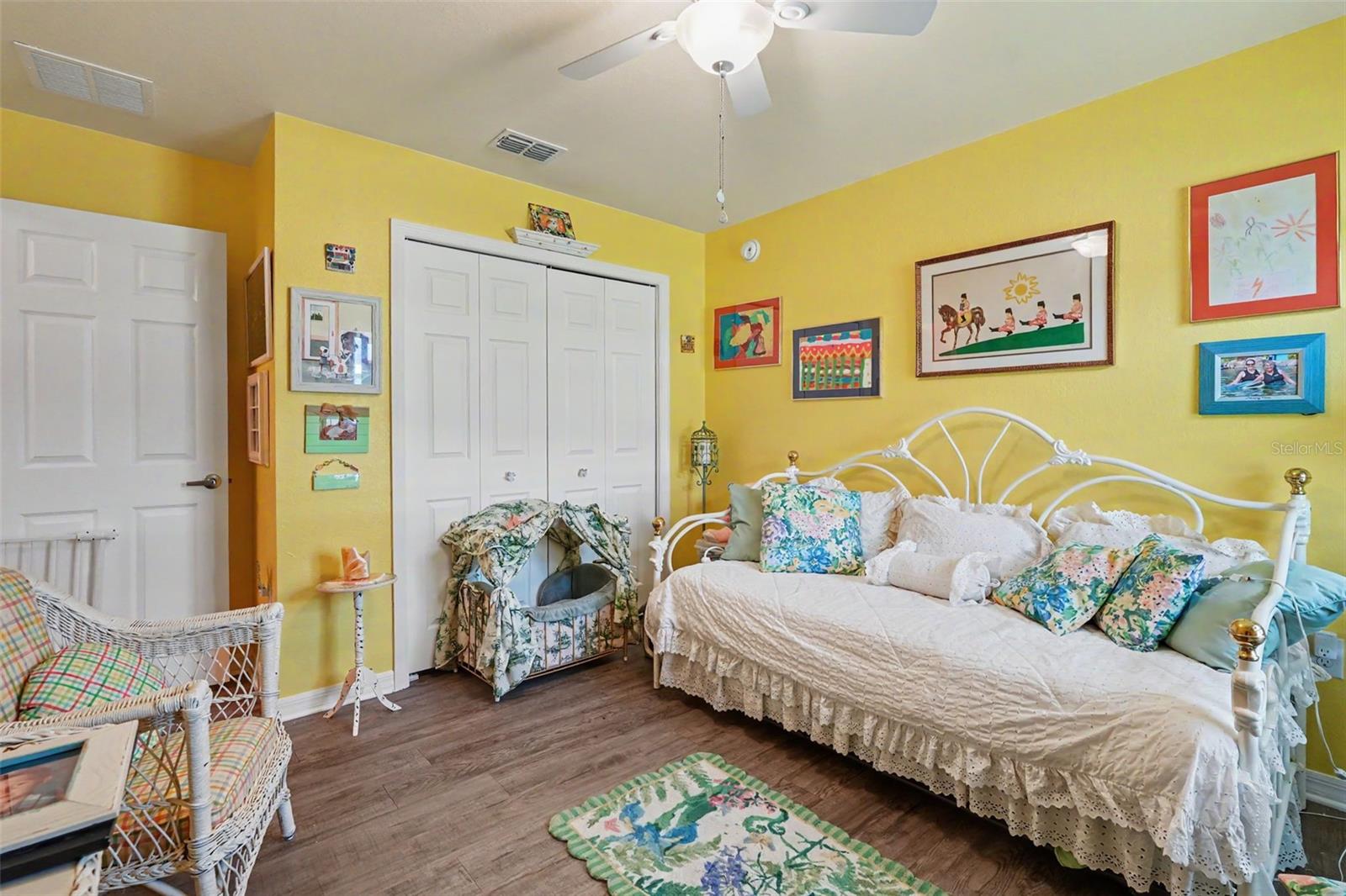 RIDGEWOOD - Residential