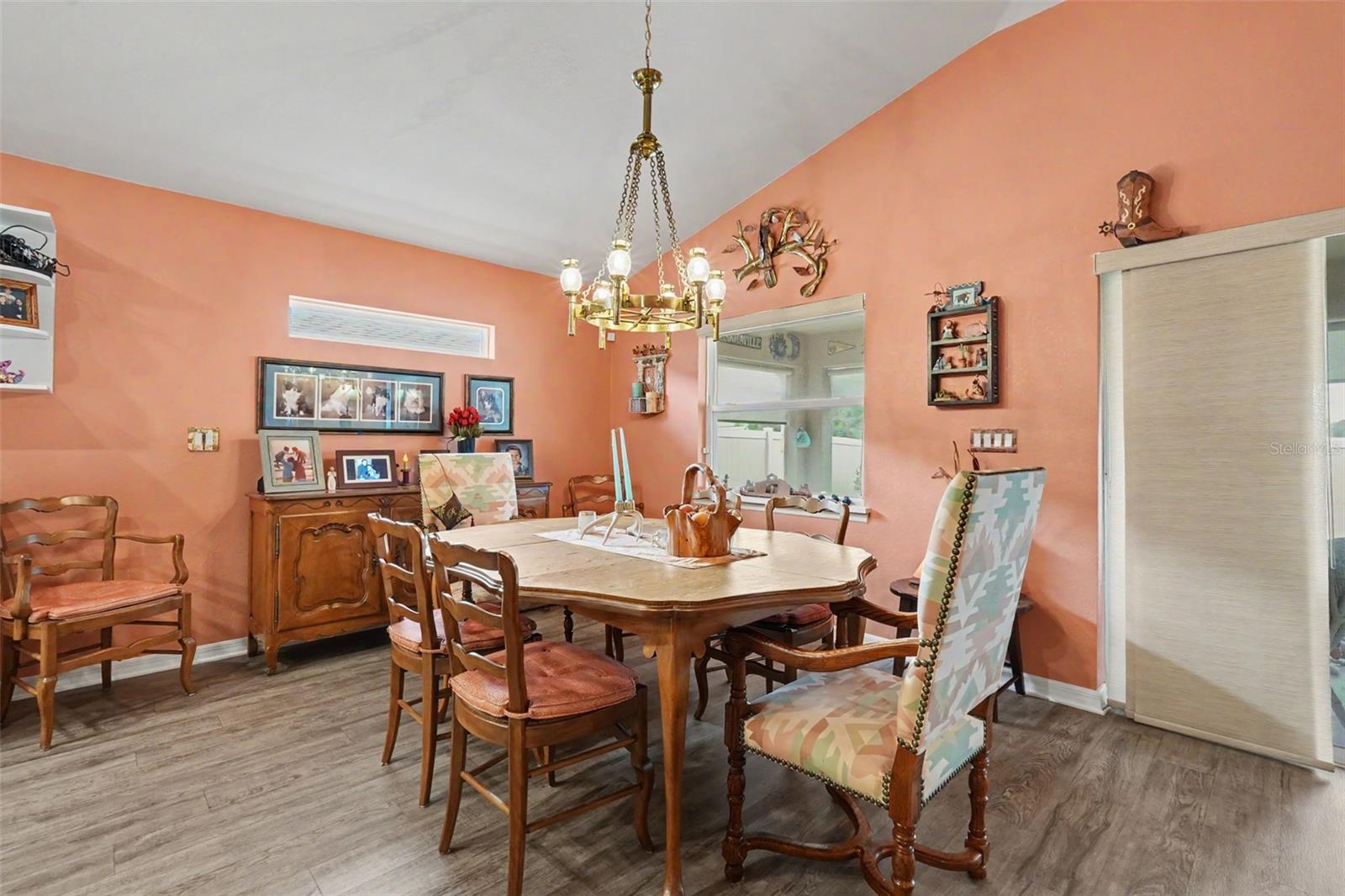 RIDGEWOOD - Residential
