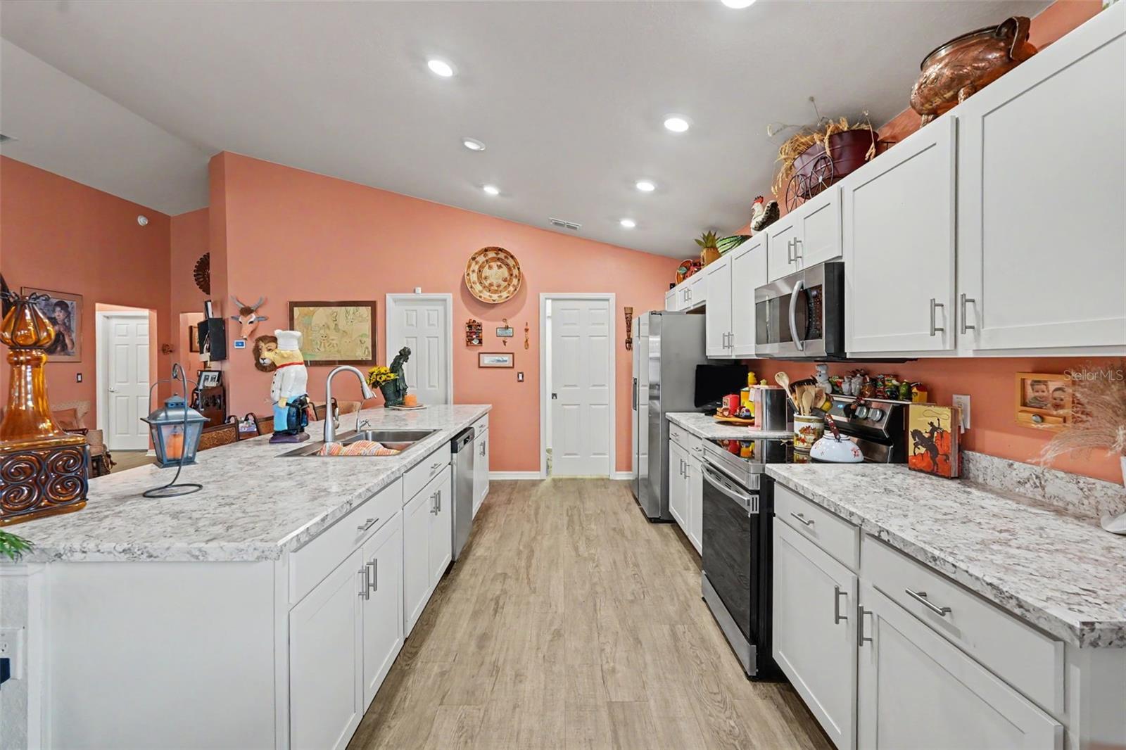 RIDGEWOOD - Residential