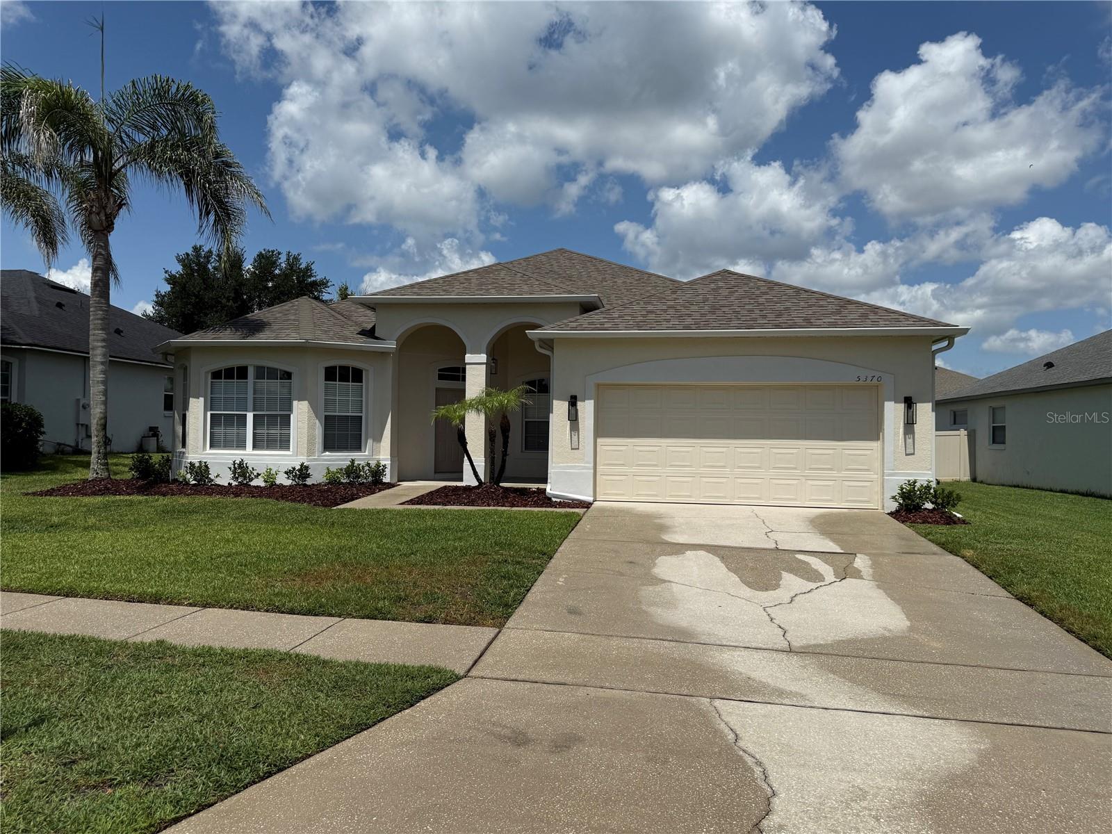 CYPRESS HEAD AT THE ENCLAVE - Residential Lease
